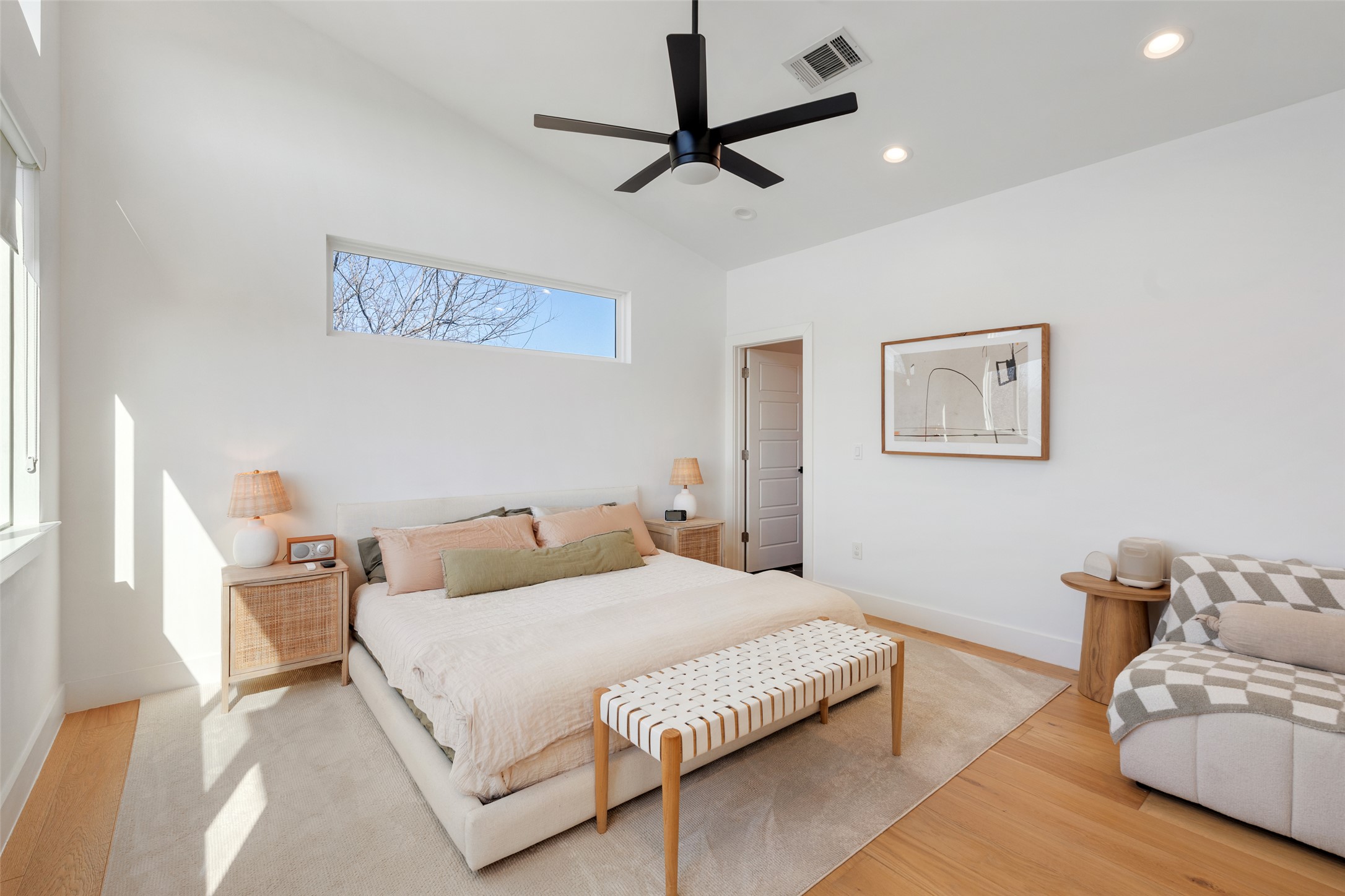 5604 Samuel Huston Avenue, Unit 2 Austin, TX 78721 - Photo 13 of 32