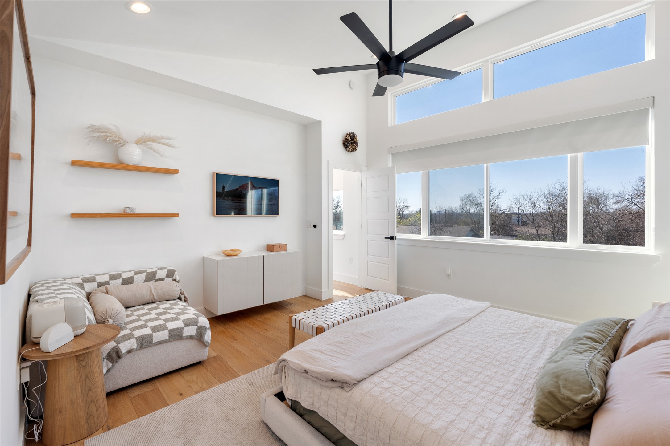 5604 Samuel Huston Avenue, Unit 2 Austin, TX 78721 - Photo 14 of 32