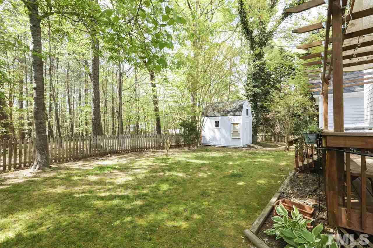 5232 Fairmead Circle Raleigh, NC 27613 - Photo 4 of 30