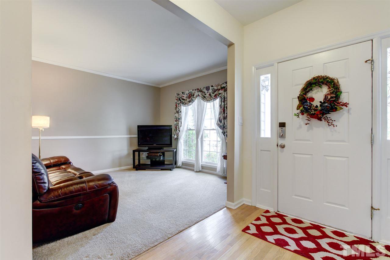 5232 Fairmead Circle Raleigh, NC 27613 - Photo 8 of 30