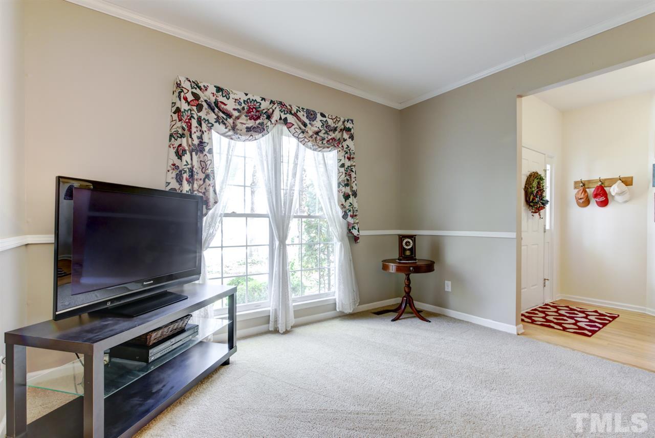 5232 Fairmead Circle Raleigh, NC 27613 - Photo 9 of 30