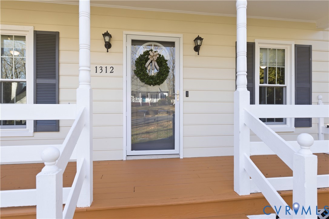 1312 Oldbury Road Midlothian, VA 23113 - Photo 5 of 35 Entrance to property with covered porch