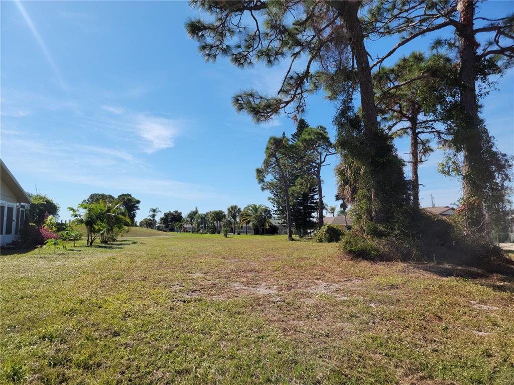202 Bunker Road Rotonda West, FL 33947 - Photo 1 of 1 Gallery Image 1