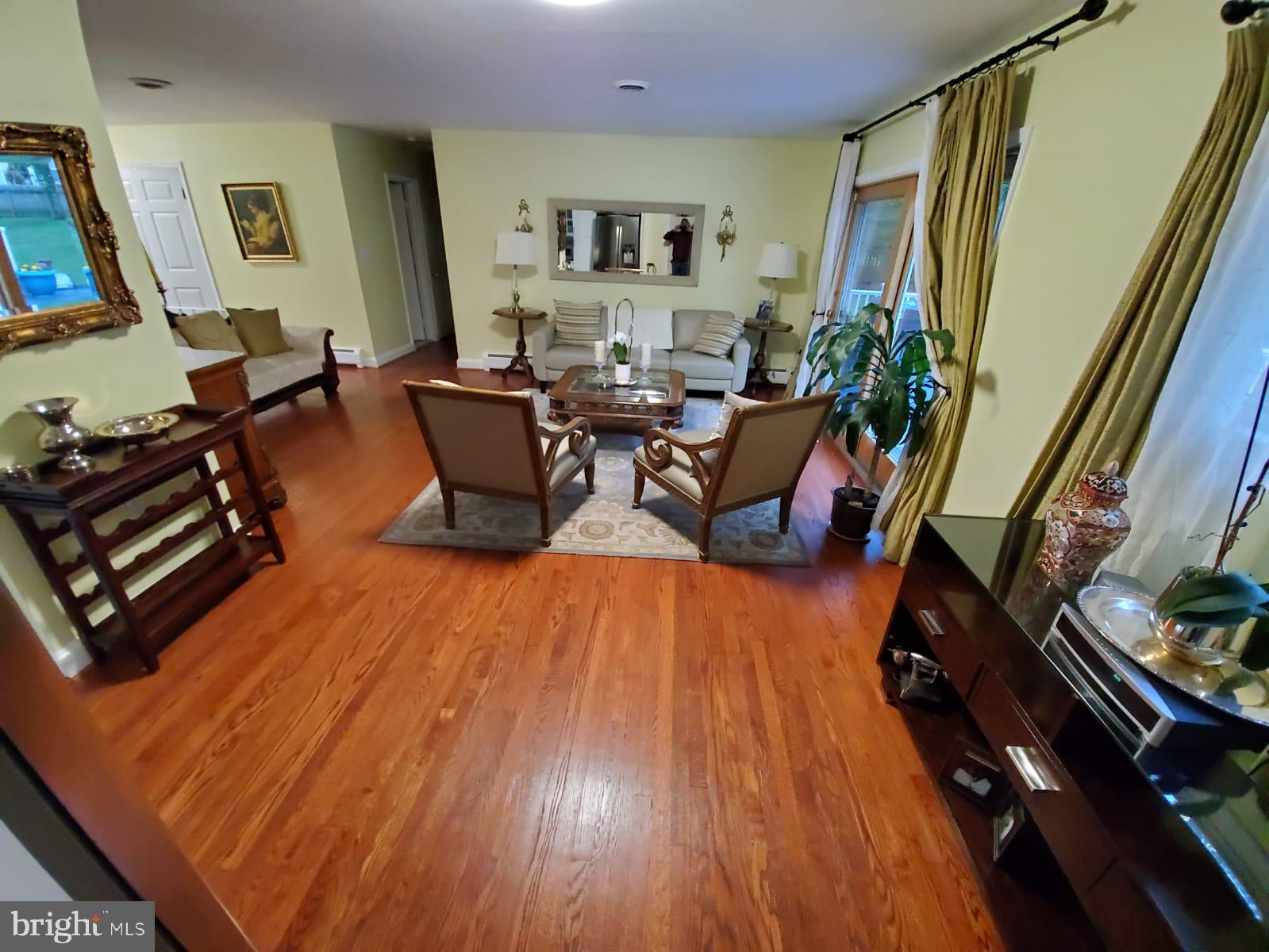 14717 Harold Road Silver Spring, MD 20905 - Photo 10 of 47 Gallery Image 10