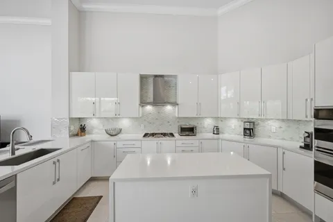 $1,975,000 | 5006 Northwest 24th Circle, Boca Raton, FL 33431