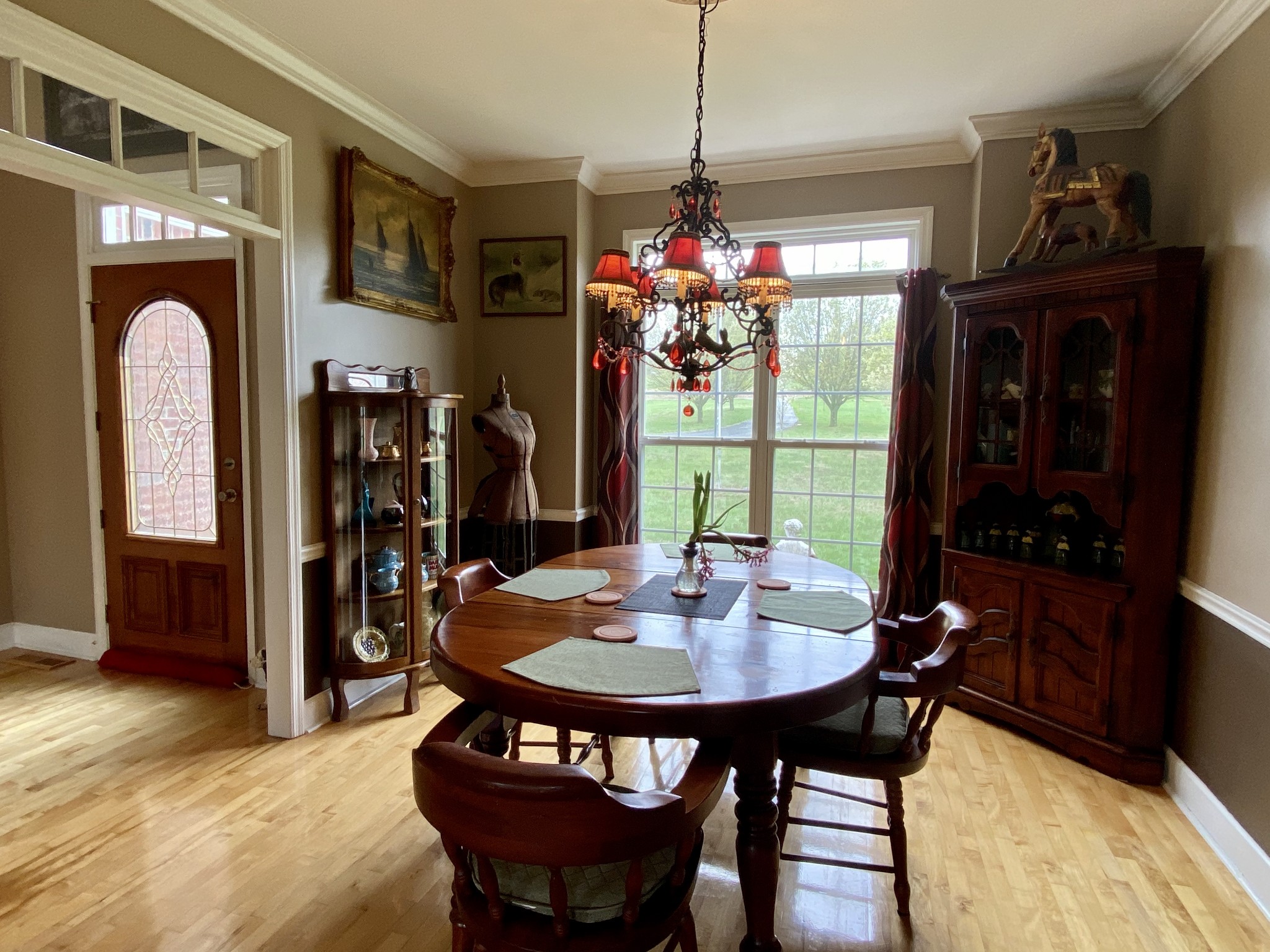 412 Ranch Road Portland, TN 37148 - Photo 13 of 35 a dining room with furniture and window