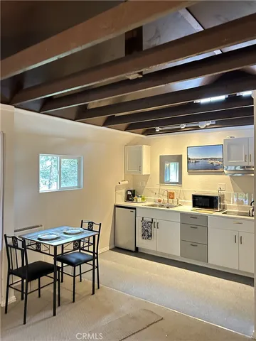 $650 | 21803 Plunge Road, Cedarpines Park, CA 92322