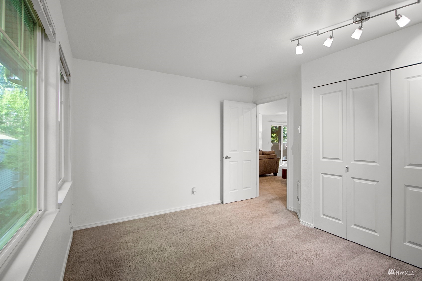 1500 South 18th Street, Unit B201 Renton, WA 98055 - Photo 20 of 29 Gallery Image 20
