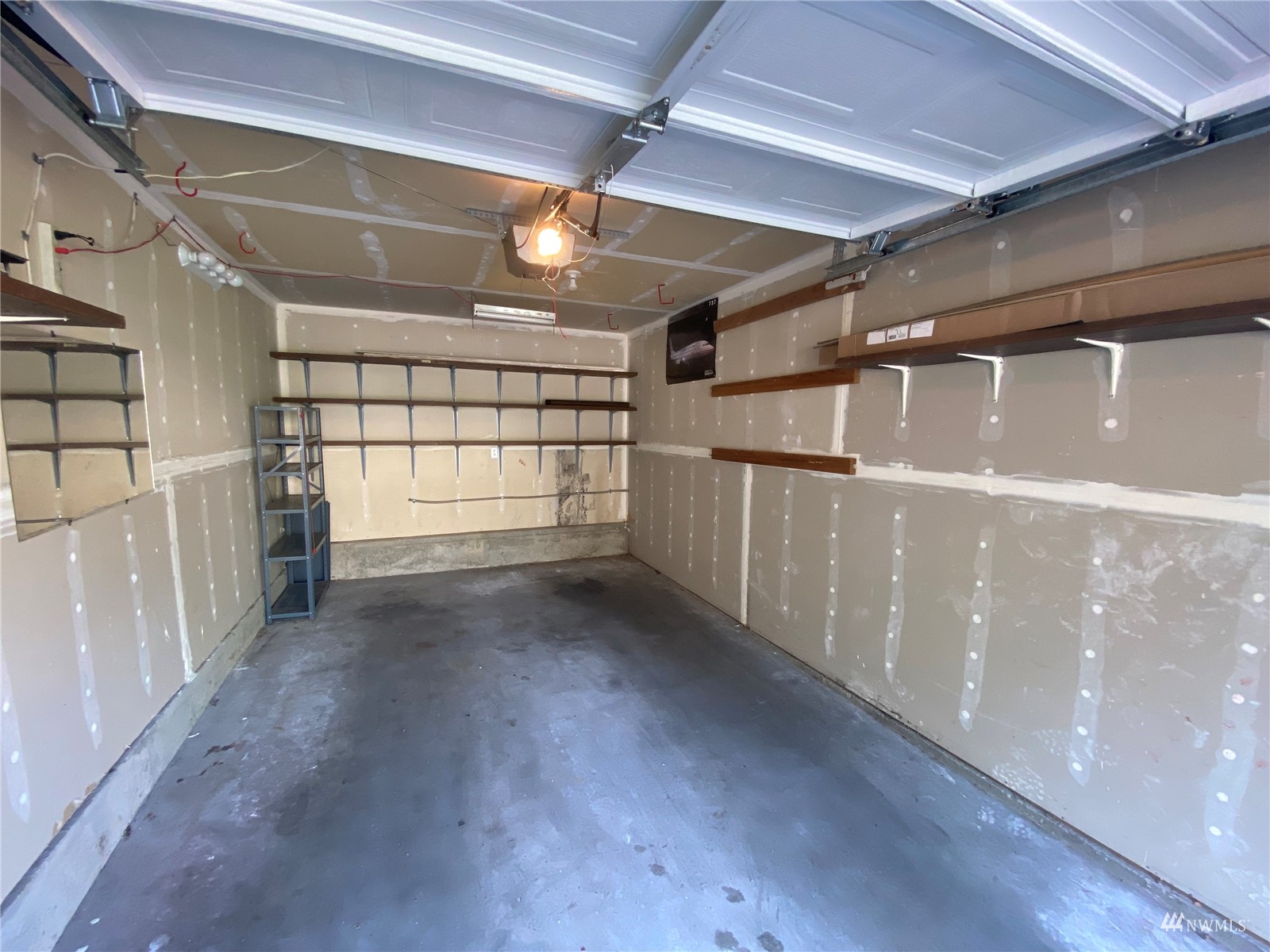 1500 South 18th Street, Unit B201 Renton, WA 98055 - Photo 25 of 29 Gallery Image 25