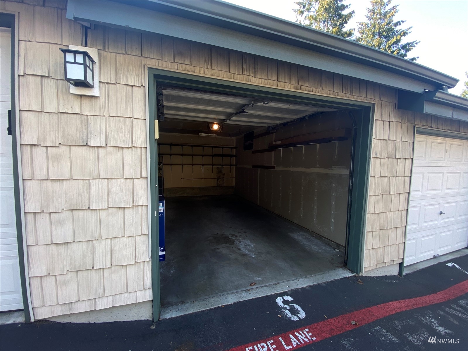 1500 South 18th Street, Unit B201 Renton, WA 98055 - Photo 26 of 29 Gallery Image 26