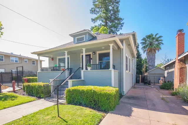 $875,000 | 4322 4th Avenue, Sacramento, CA 95817
