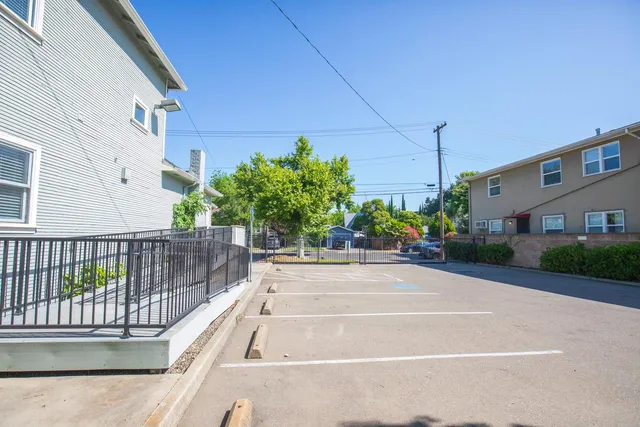 $875,000 | 4322 4th Avenue, Sacramento, CA 95817