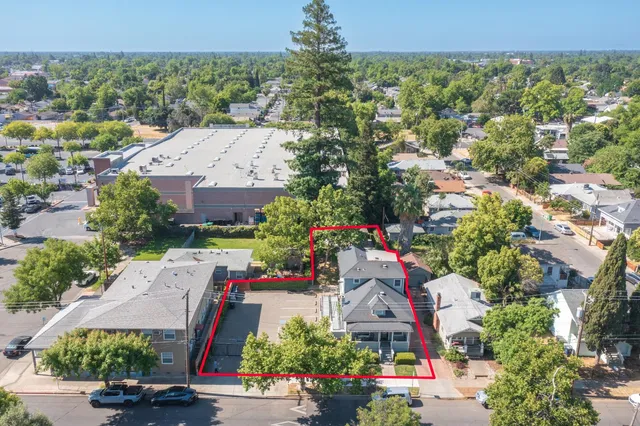 $875,000 | 4322 4th Avenue, Sacramento, CA 95817