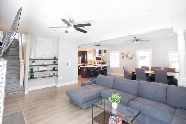 $875,000 | 4322 4th Avenue, Sacramento, CA 95817