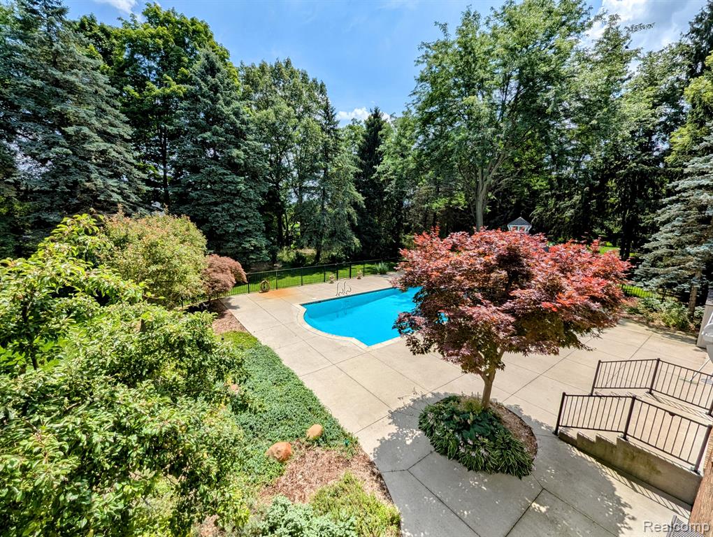 4525 Valley View Point Rochester, MI 48306 - Photo 17 of 49
