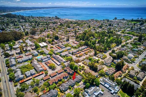 $950,000 | 4320 Clares Street, Unit J, Capitola, CA 95010