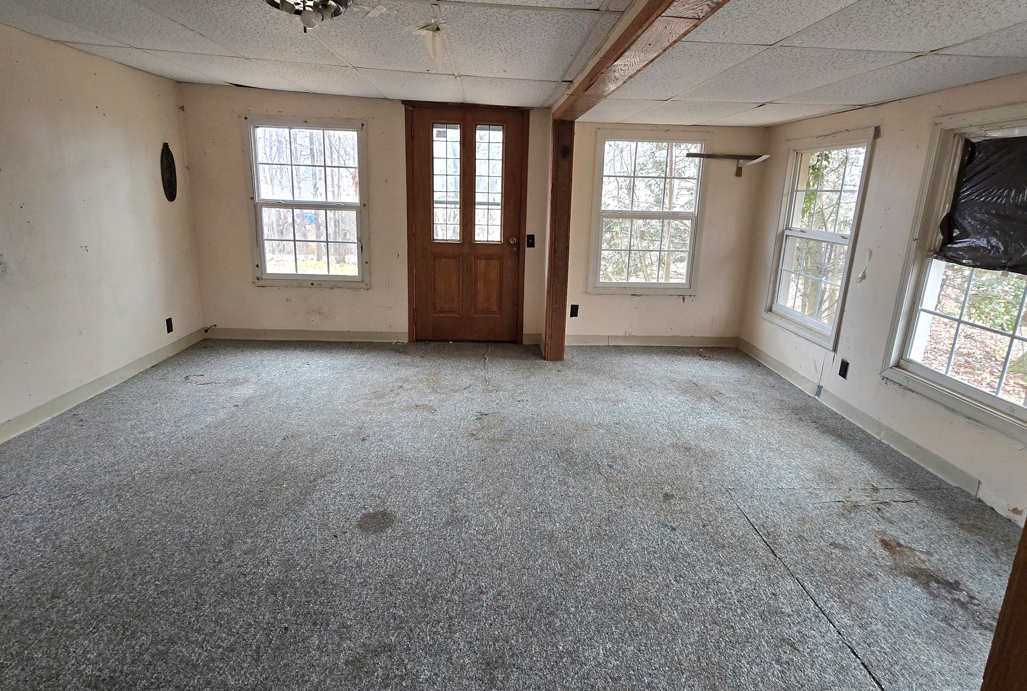 601 Anglin Ridge Road Dover, TN 37058 - Photo 11 of 29 wooden floor and windows in an empty room with a window