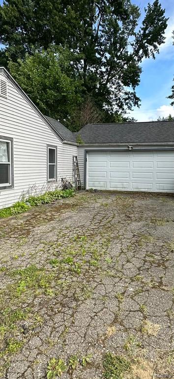 2896 James Road Auburn Hills, MI 48326 - Photo 3 of 22