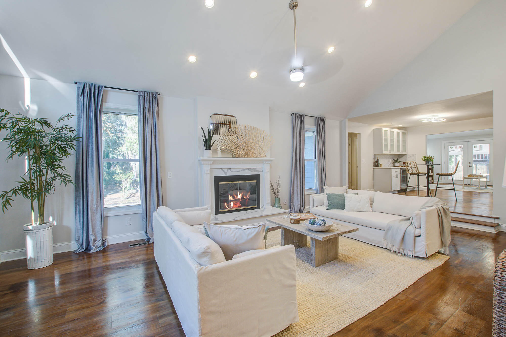 2426 Pristine View Road Charleston, SC 29414 - Photo 7 of 35 living room