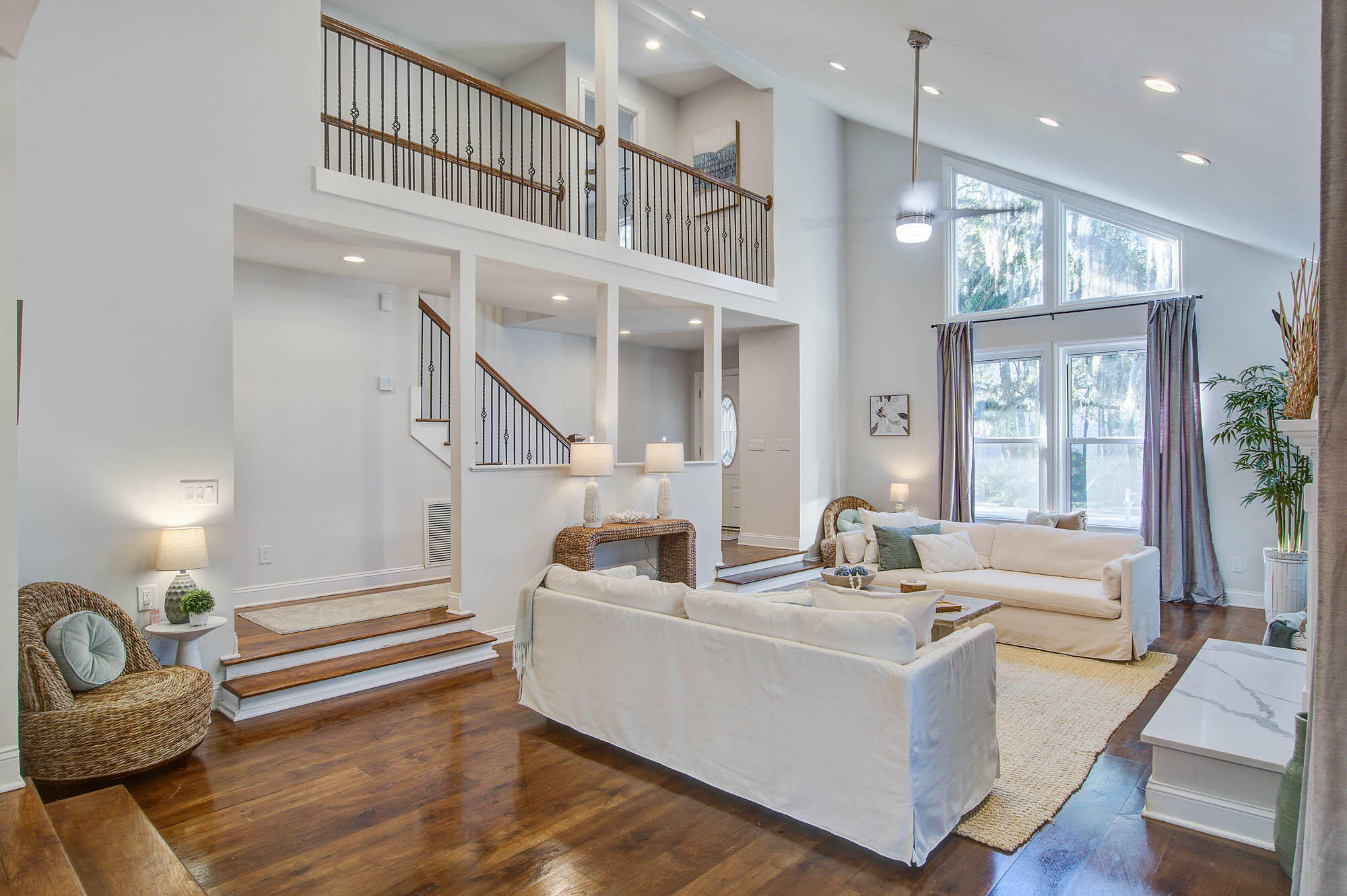 2426 Pristine View Road Charleston, SC 29414 - Photo 10 of 35 Living room