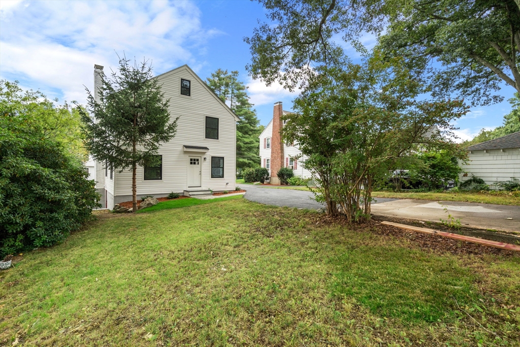 179 Woodcliff Road Newton, MA 02461 - Photo 36 of 37 Gallery Image 36