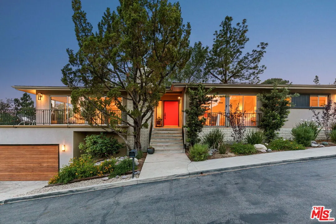3088 Paddington Road Glendale, CA 91206 - Photo 1 of 1 a view of entryway with garden
