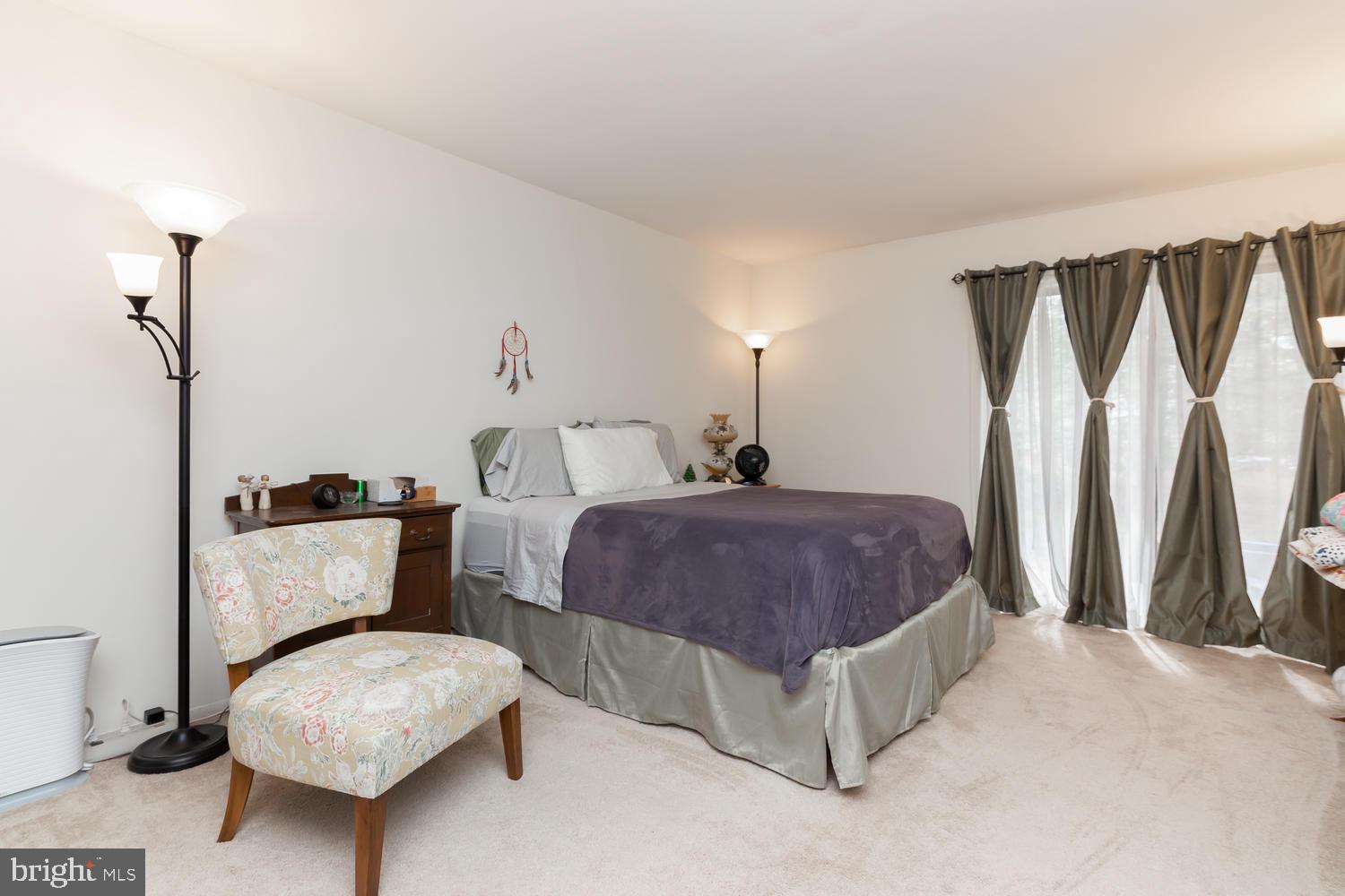 804 Raintree Lane Malvern, PA 19355 - Photo 11 of 18 Nice size master suite