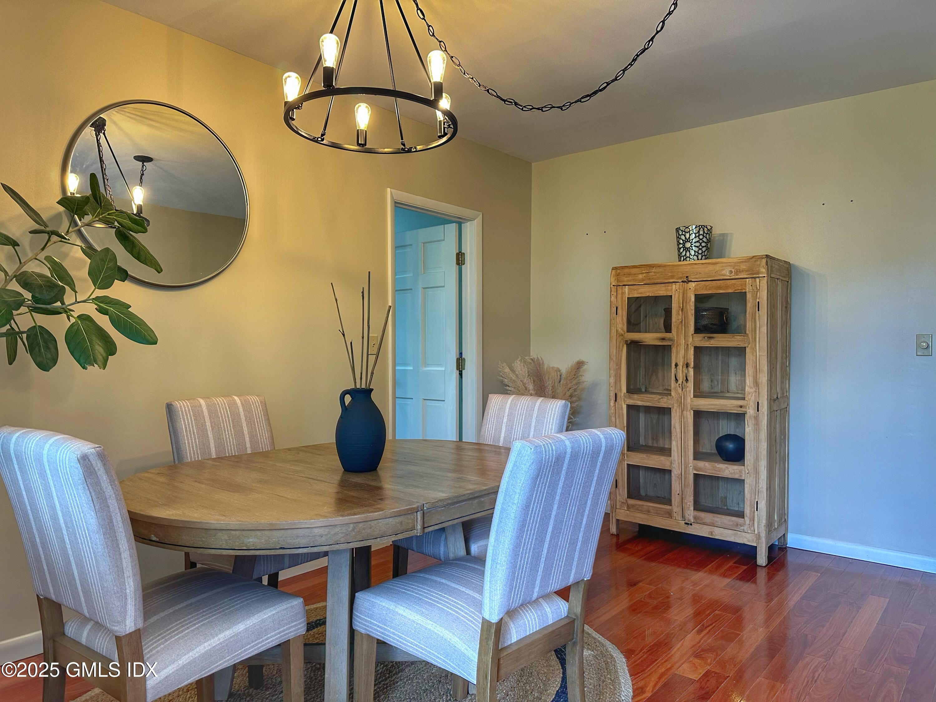 37 Gerry Street, Unit 1 Greenwich, CT 06830 - Photo 8 of 19 IMG_2692