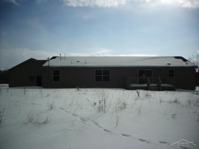 848 West Stewart Road Midland, MI 48640 - Photo 23 of 25 31230926-22.JPG