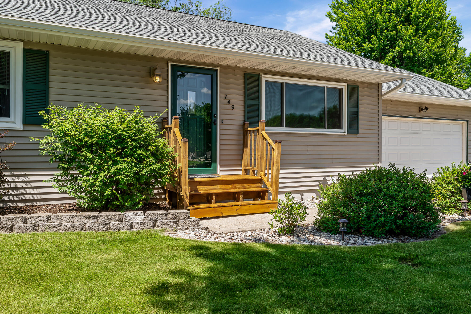 749 Troy Street Onalaska, WI 54650 - Photo 4 of 26 8_dsc00033