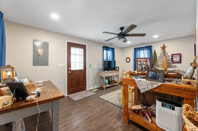 12500 South Co Road 700 East, Losantville, IN 47354