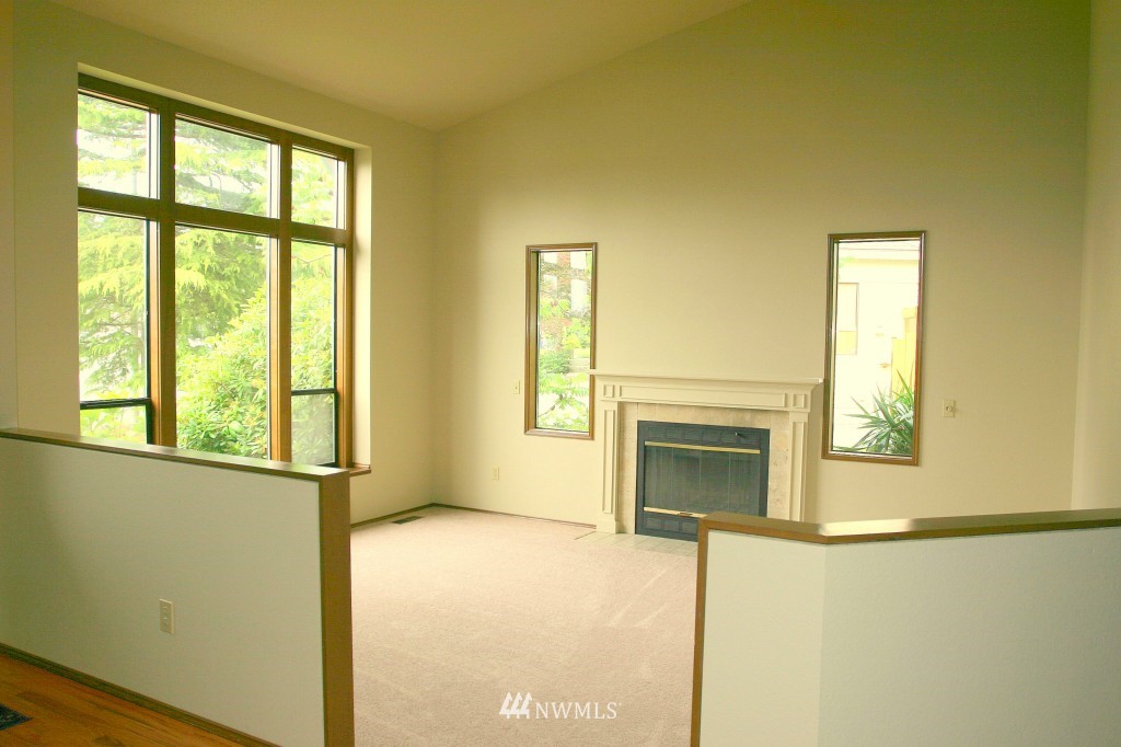 1916 238th Street Southeast Bothell, WA 98021 - Photo 4 of 12