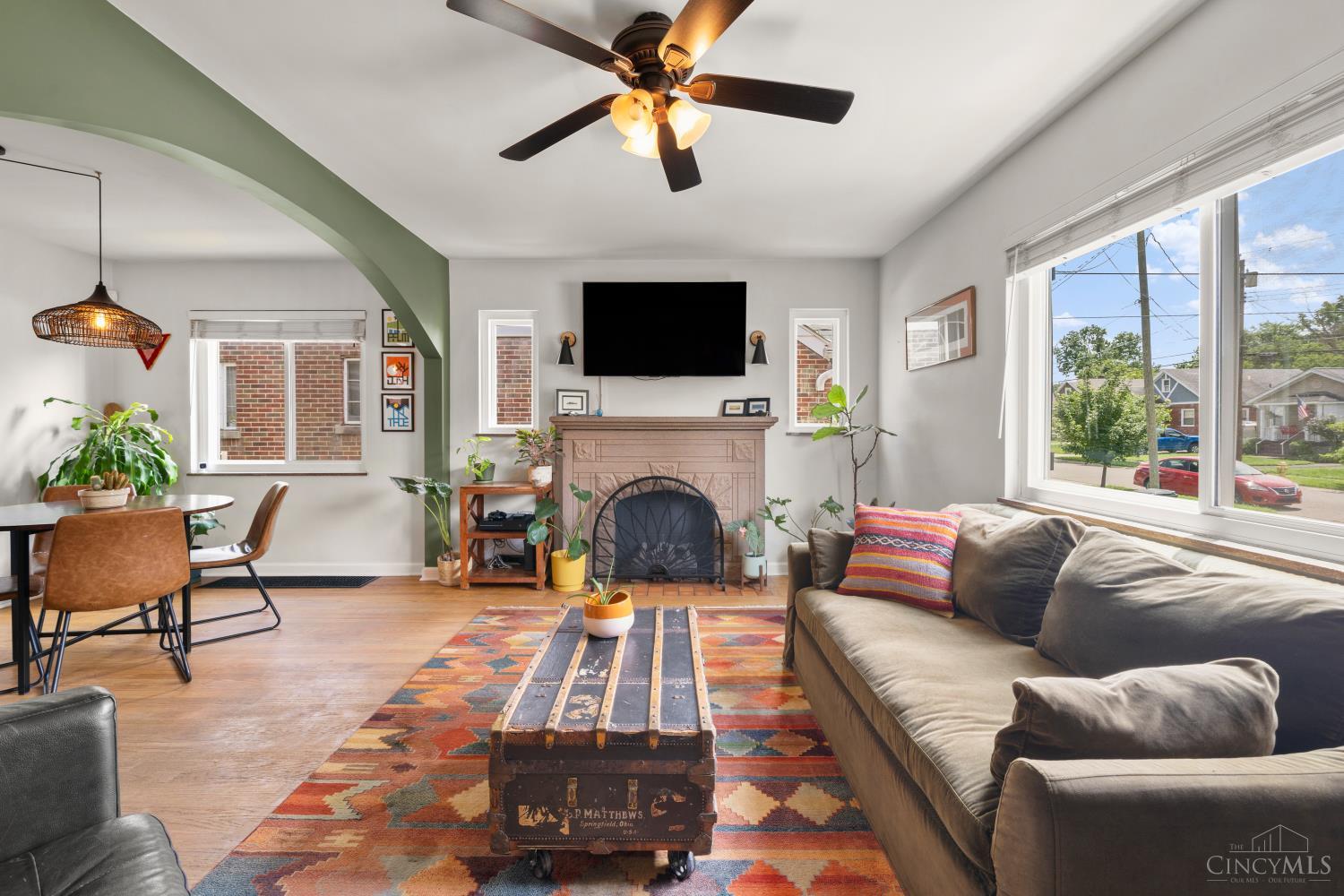 6836 Roe Street Cincinnati, OH 45227 - Photo 4 of 40 Gallery Image 4