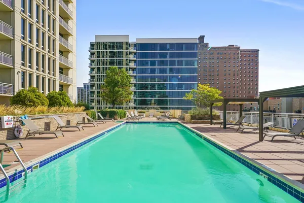 $2,400 | 1400 South Michigan Avenue, Unit 1308, Chicago, IL 60605
