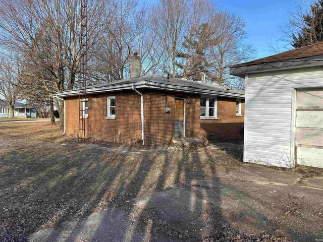 $69,900 | 10604 North Mansfield Drive, Muncie, IN 47303