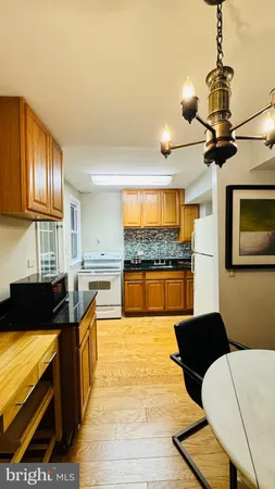 $2,450 | 1111 Dennis Avenue, Silver Spring, MD 20901
