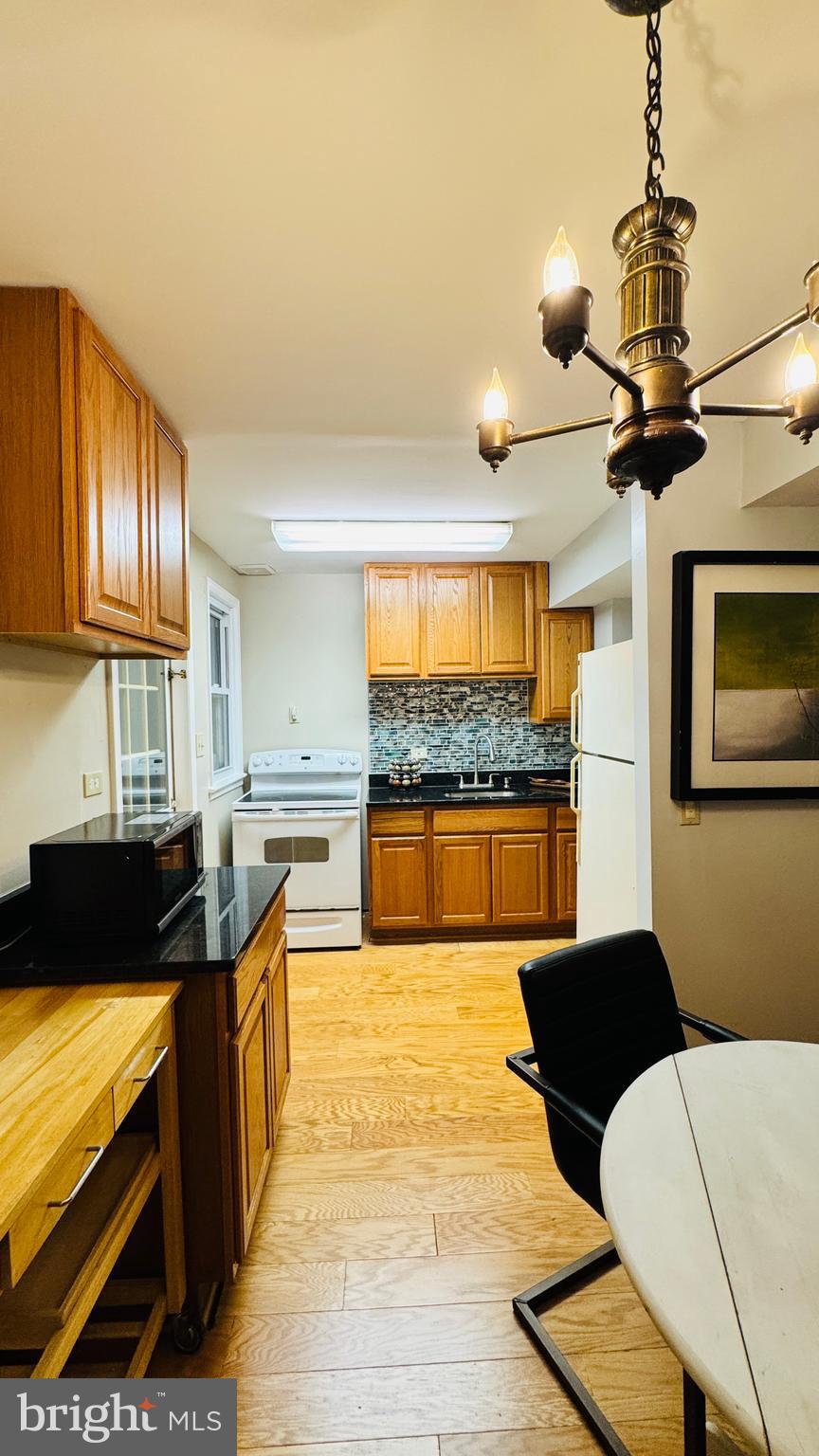 1111 Dennis Avenue Silver Spring, MD 20901 - Photo 11 of 55 Kitchen