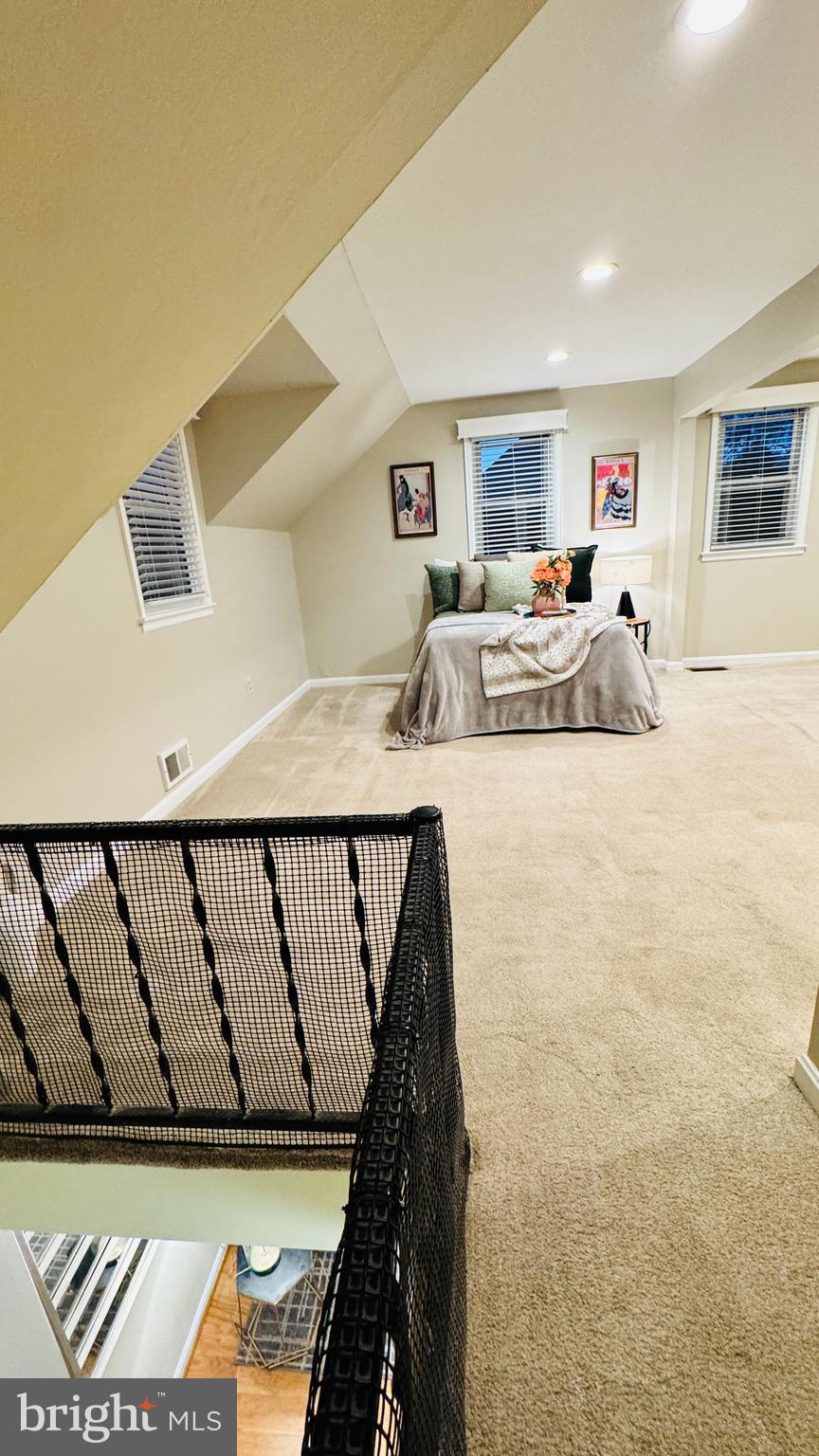 1111 Dennis Avenue Silver Spring, MD 20901 - Photo 23 of 55 Primary Bedroom