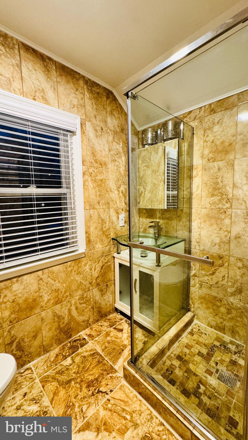 1111 Dennis Avenue Silver Spring, MD 20901 - Photo 29 of 55 Renovated bath