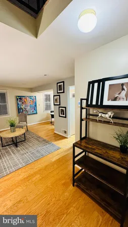 $2,450 | 1111 Dennis Avenue, Silver Spring, MD 20901