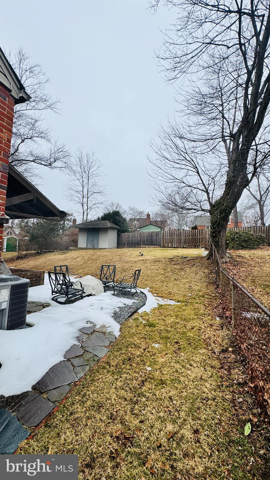 1111 Dennis Avenue Silver Spring, MD 20901 - Photo 51 of 55 Backyard views