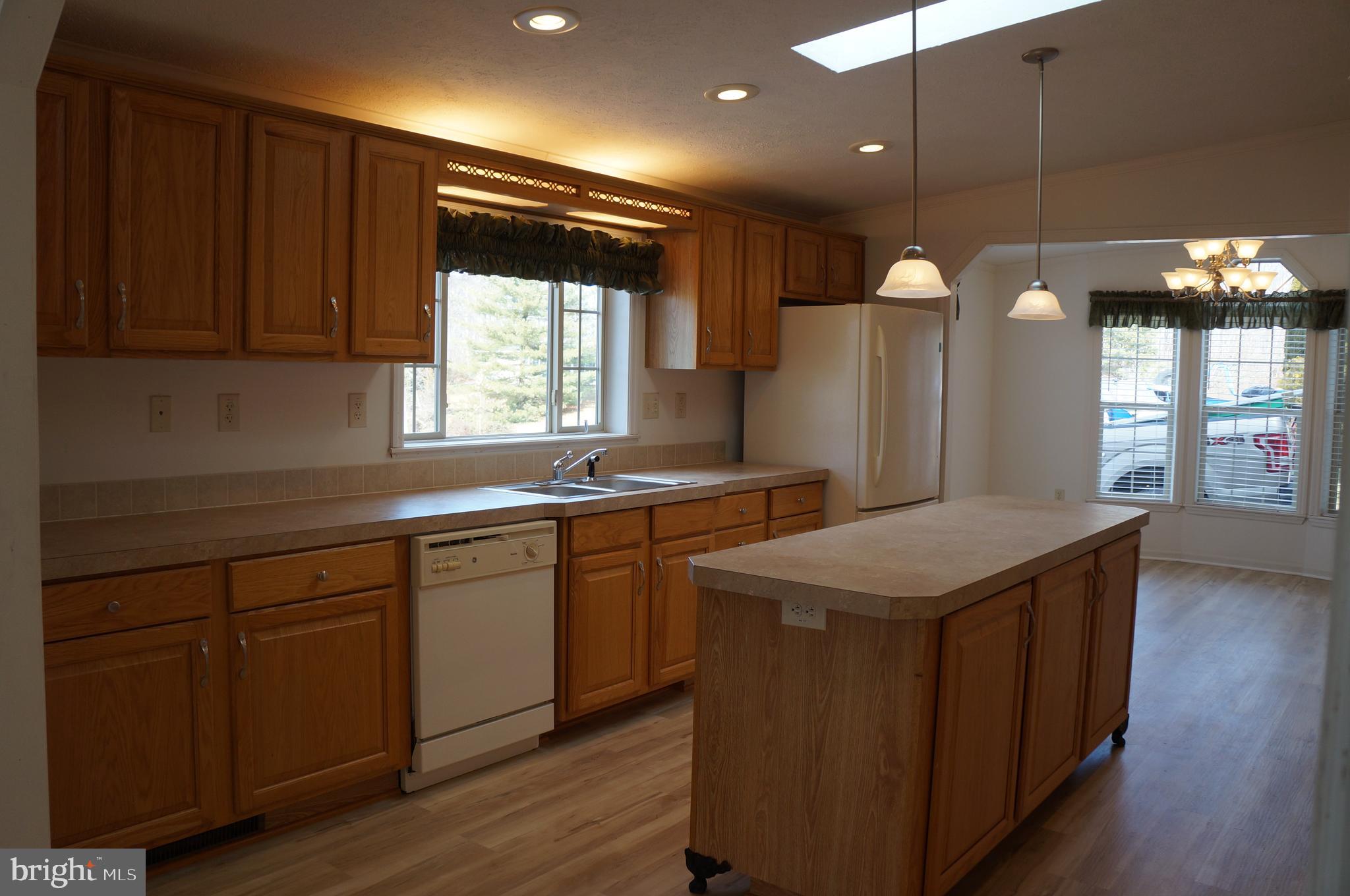 225 Runaway Road Abbottstown, PA 17301 - Photo 7 of 21 Gallery Image 7
