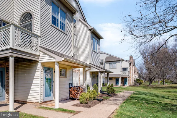 $370,000 | 204 Remington Court, Chalfont, PA 18914