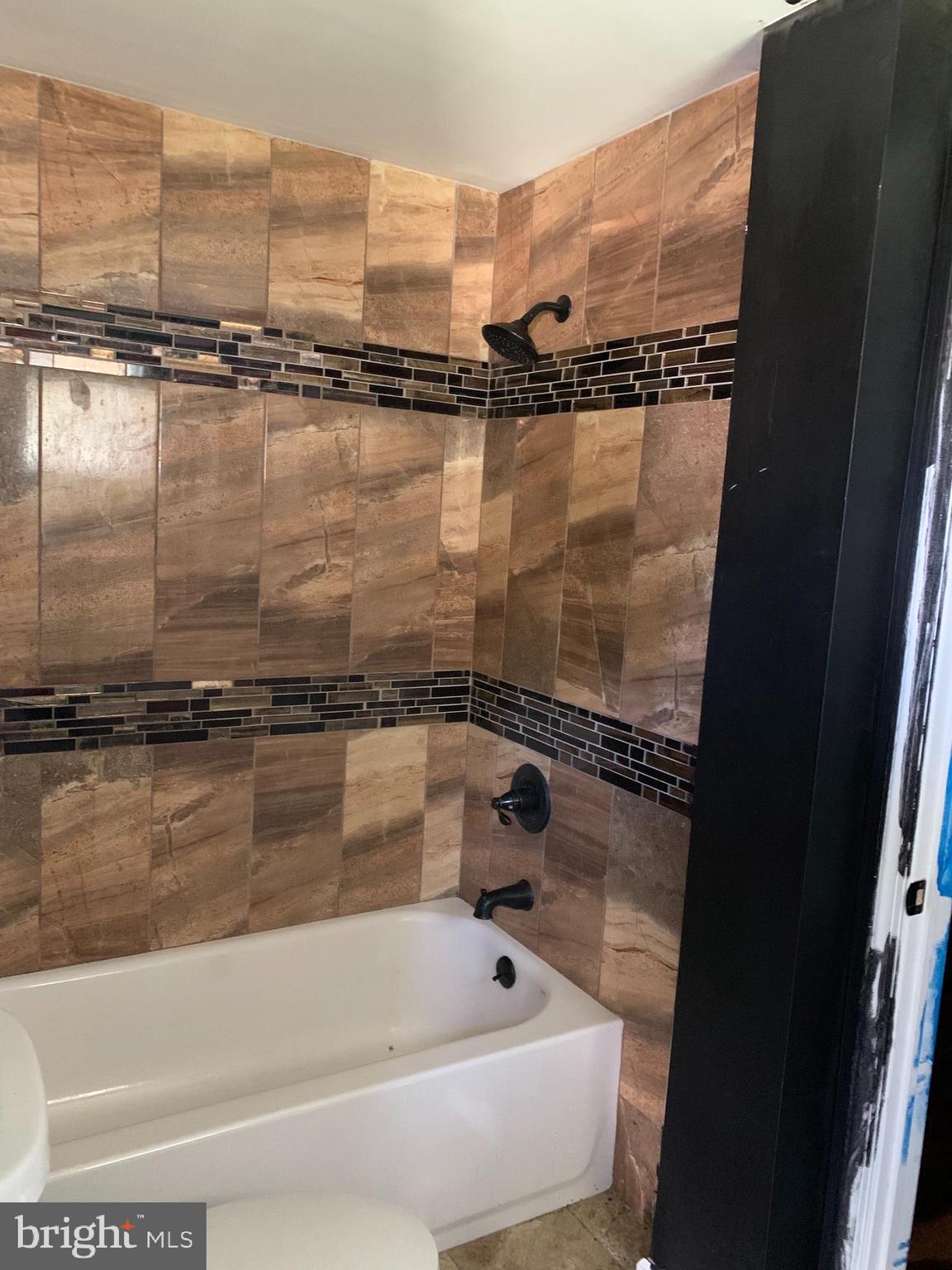 21 Ardmore Road Newark, DE 19713 - Photo 11 of 14 Bathroom # 2