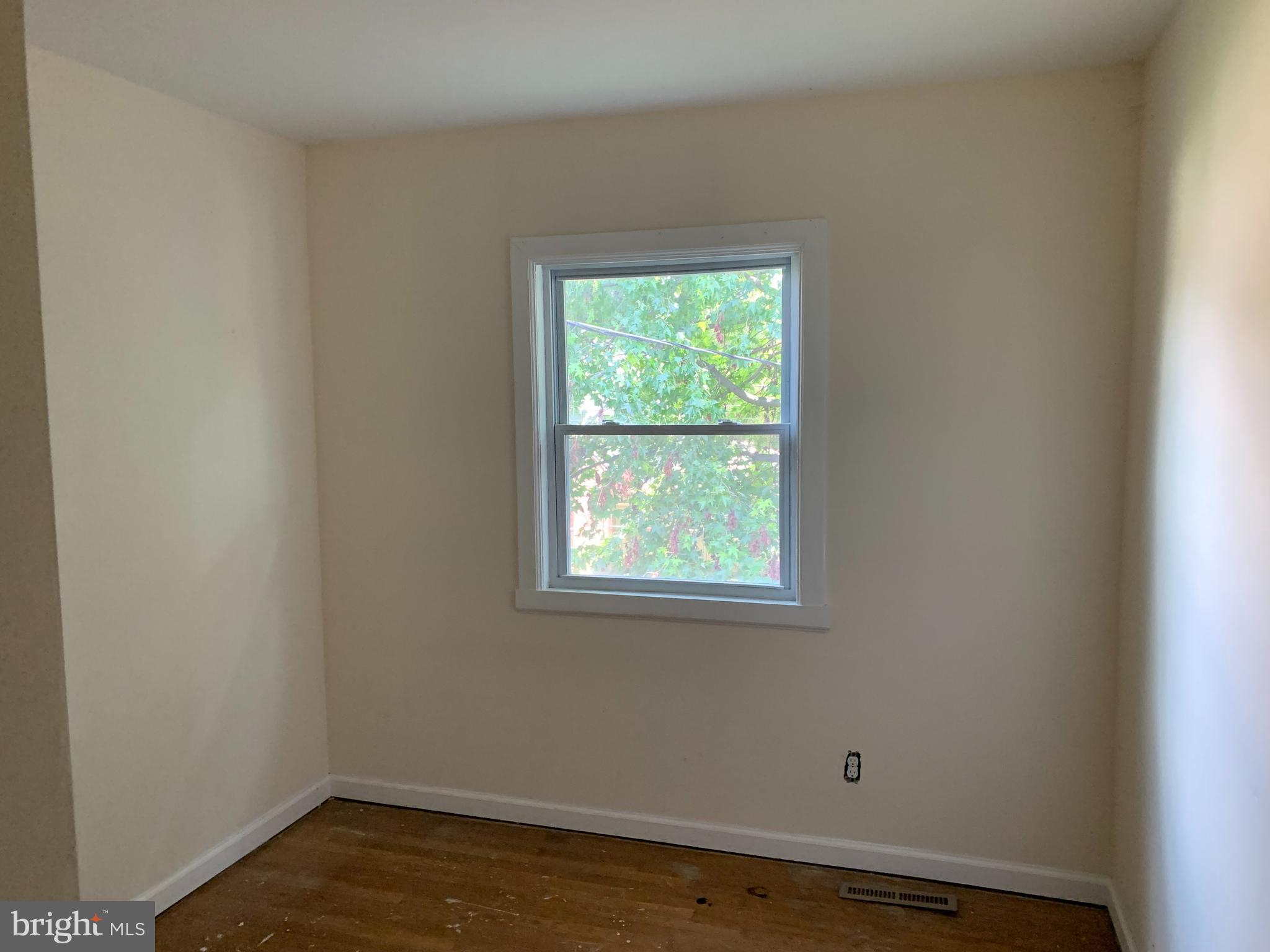 21 Ardmore Road Newark, DE 19713 - Photo 10 of 14 Bedroom # 3