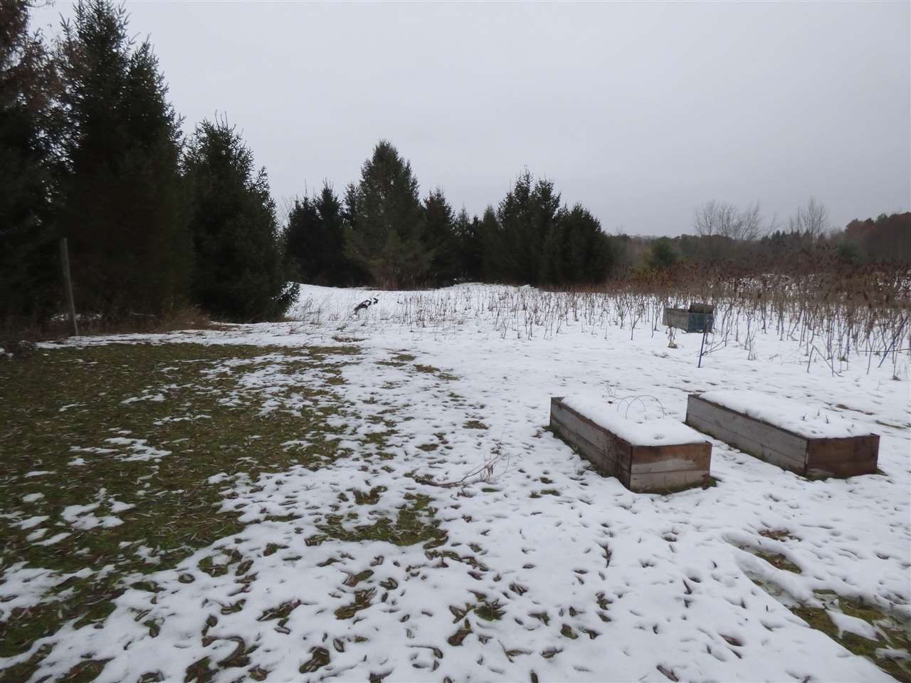 6279 Boone Road Traverse City, MI 49685 - Photo 8 of 27 1871960-7.JPG
