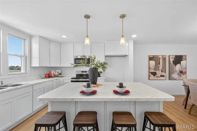 $378,985 | 5026 Becks Lndg Lane, St. Charles, MO 63301