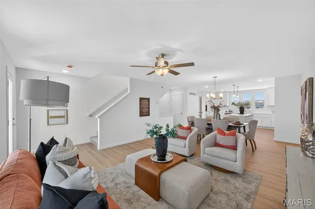 $378,985 | 5026 Becks Lndg Lane, St. Charles, MO 63301