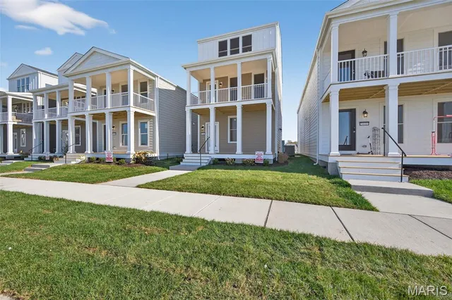 $378,985 | 5026 Becks Lndg Lane, St. Charles, MO 63301