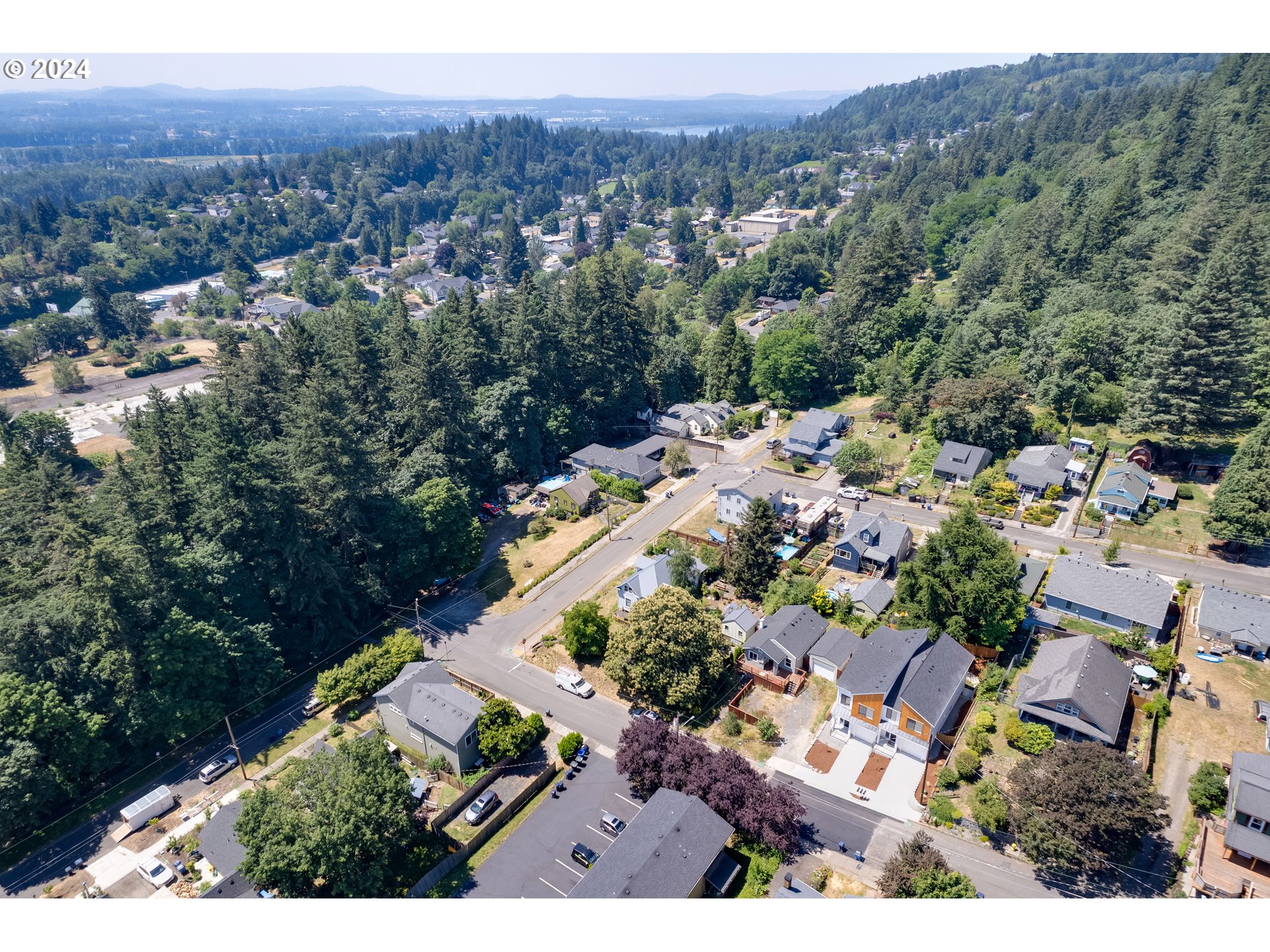 1243 Northwest Couch Street Camas, WA 98607 - Photo 31 of 32 Gallery Image 31